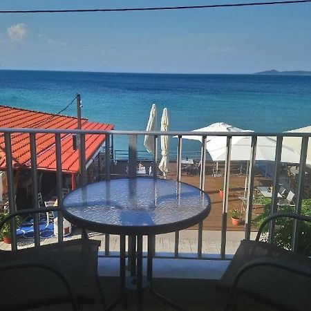 Diolkos Apartement เนอาโรดา ภายนอก รูปภาพ