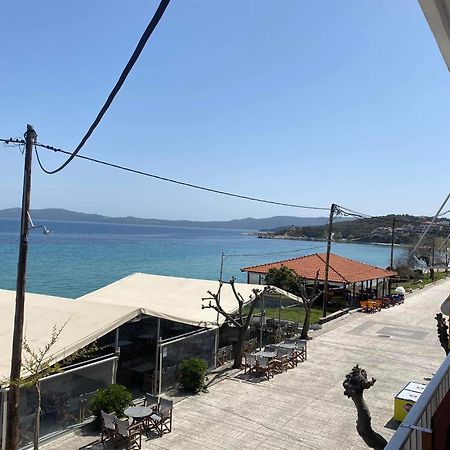 Diolkos Apartement เนอาโรดา ห้อง รูปภาพ