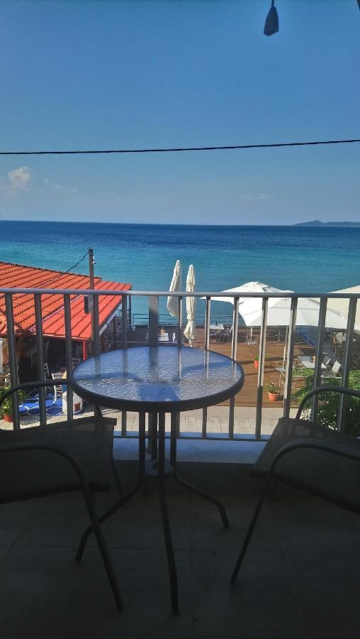 Diolkos Apartement เนอาโรดา ภายนอก รูปภาพ