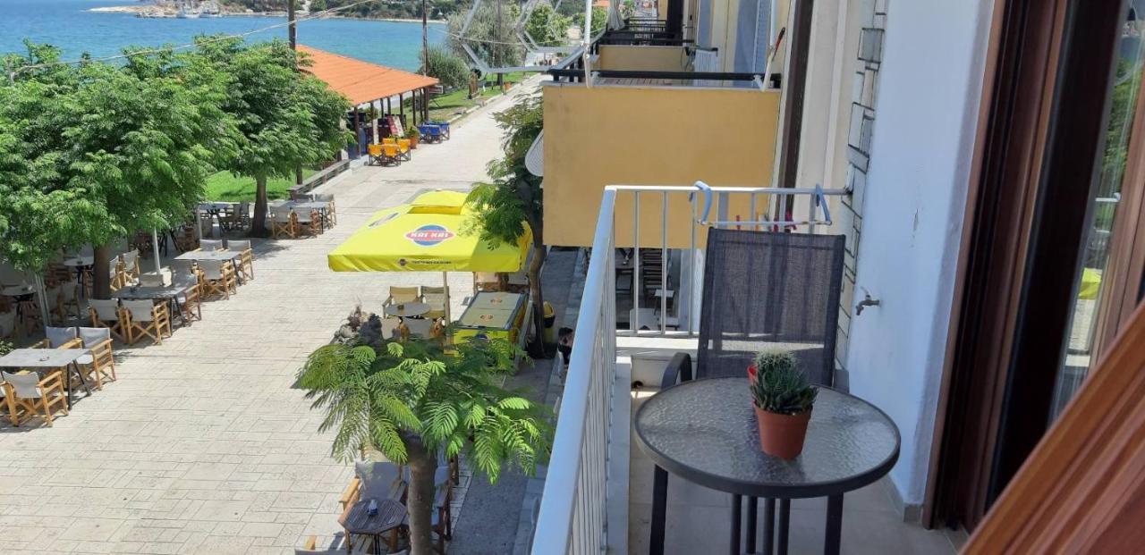 Diolkos Apartement เนอาโรดา ภายนอก รูปภาพ